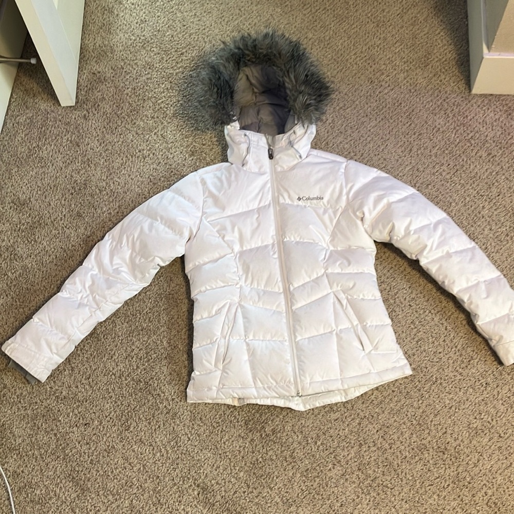 Columbia Snowy White Insulated Jacket with Fur Trim